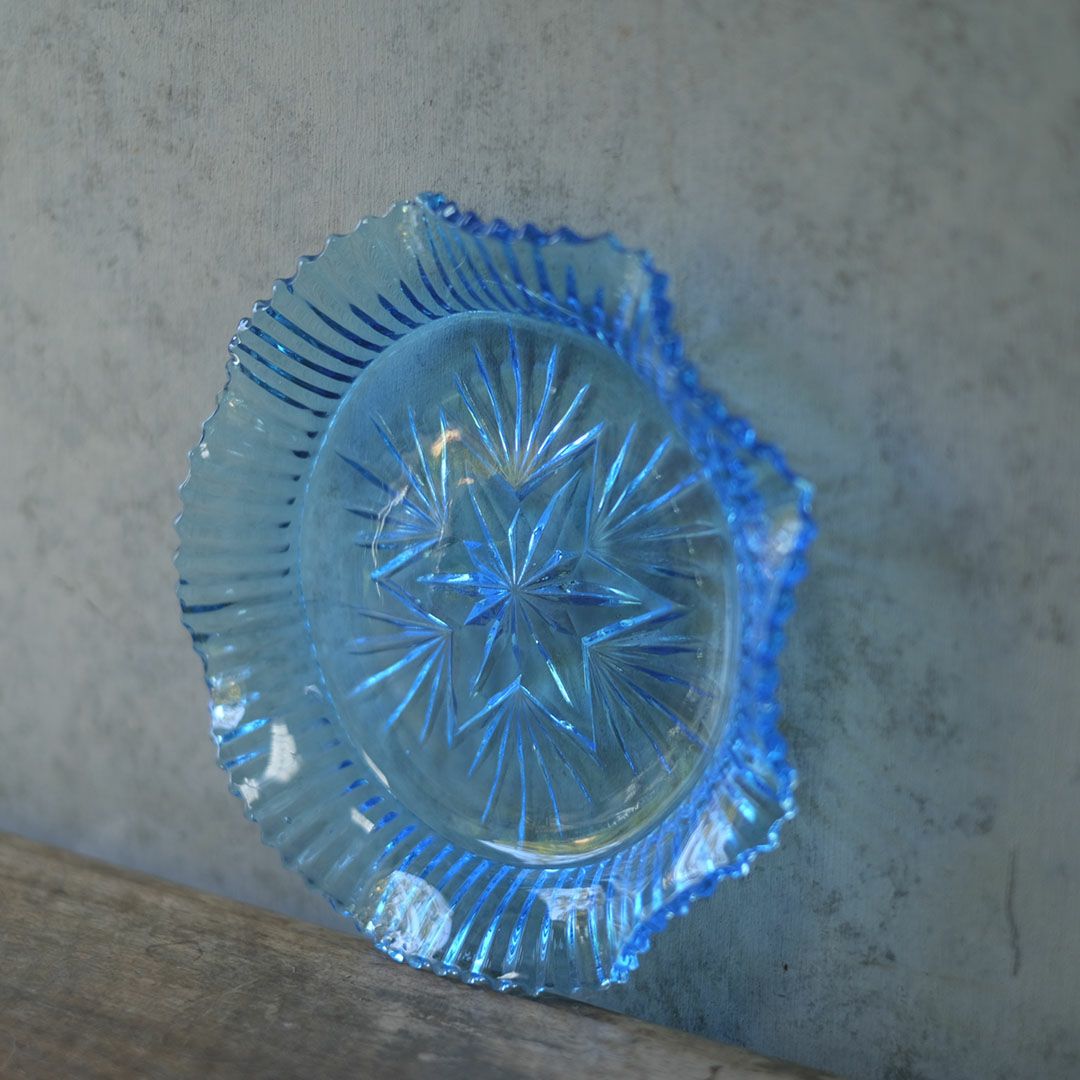 アンティーク ガラス皿 フリル ブルー イギリス 青いガラストレイ5