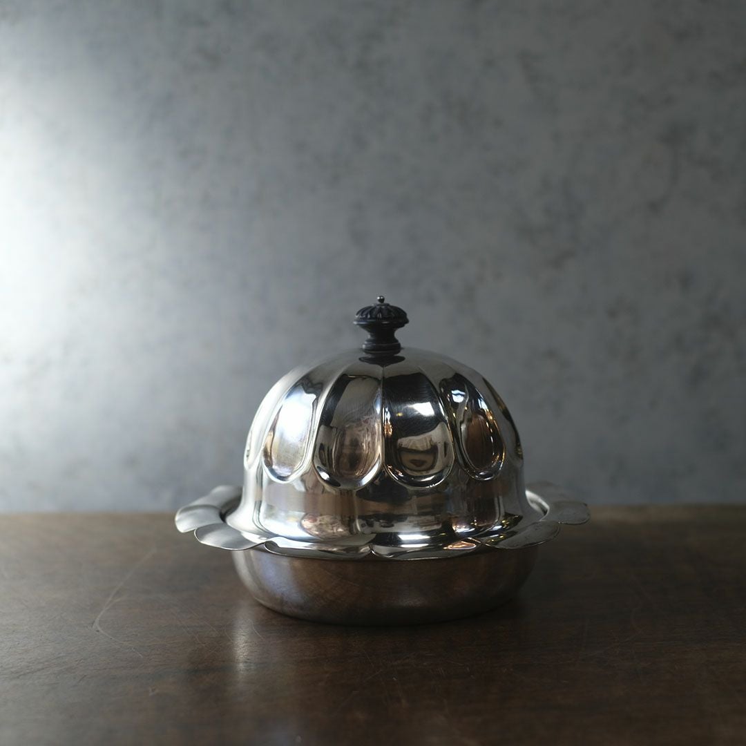 アンティークカバー付きディッシュ シルバープレート 銀メッキ イギリス1