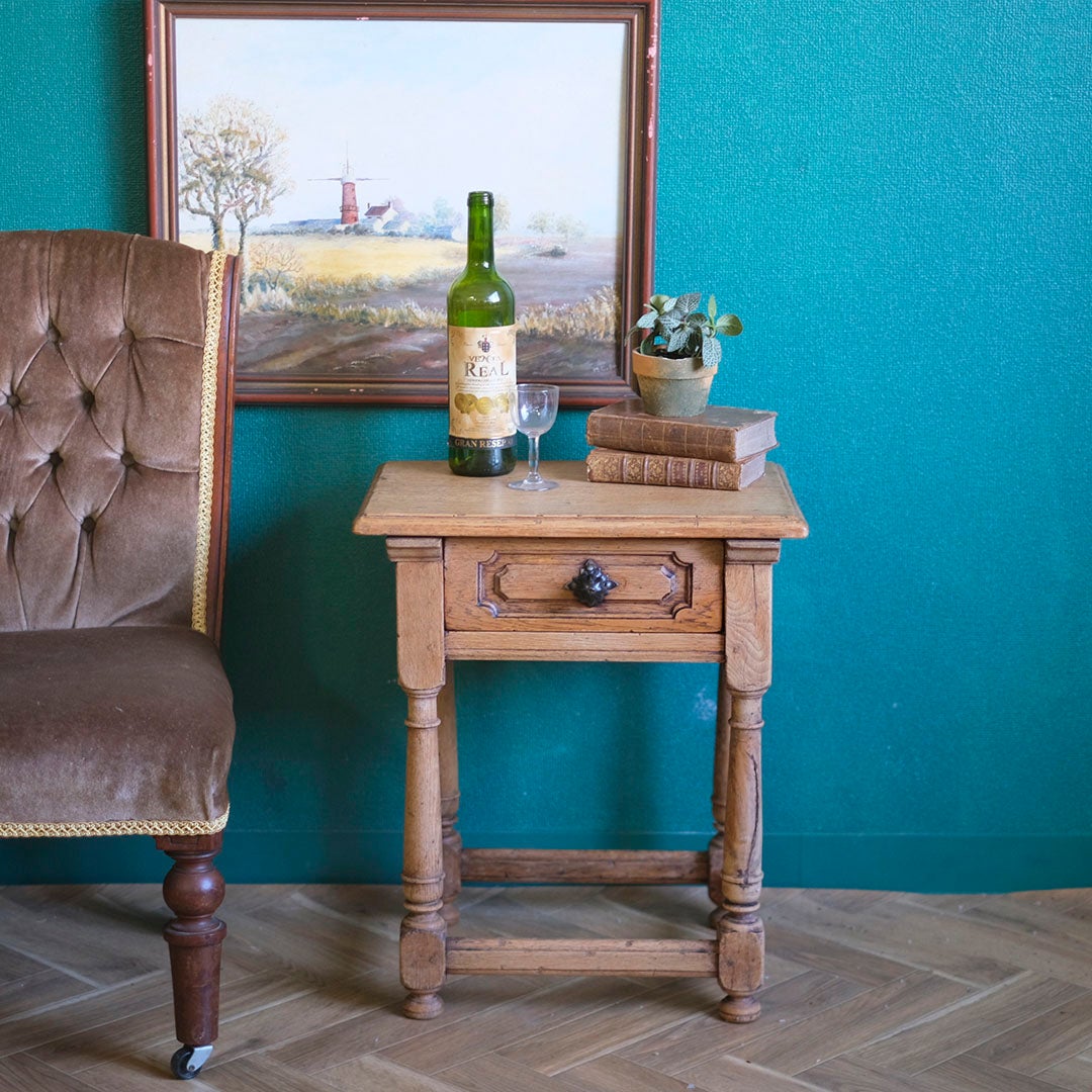 アンティーク サイドテーブル フランス スプリッド 剥離 ナイト