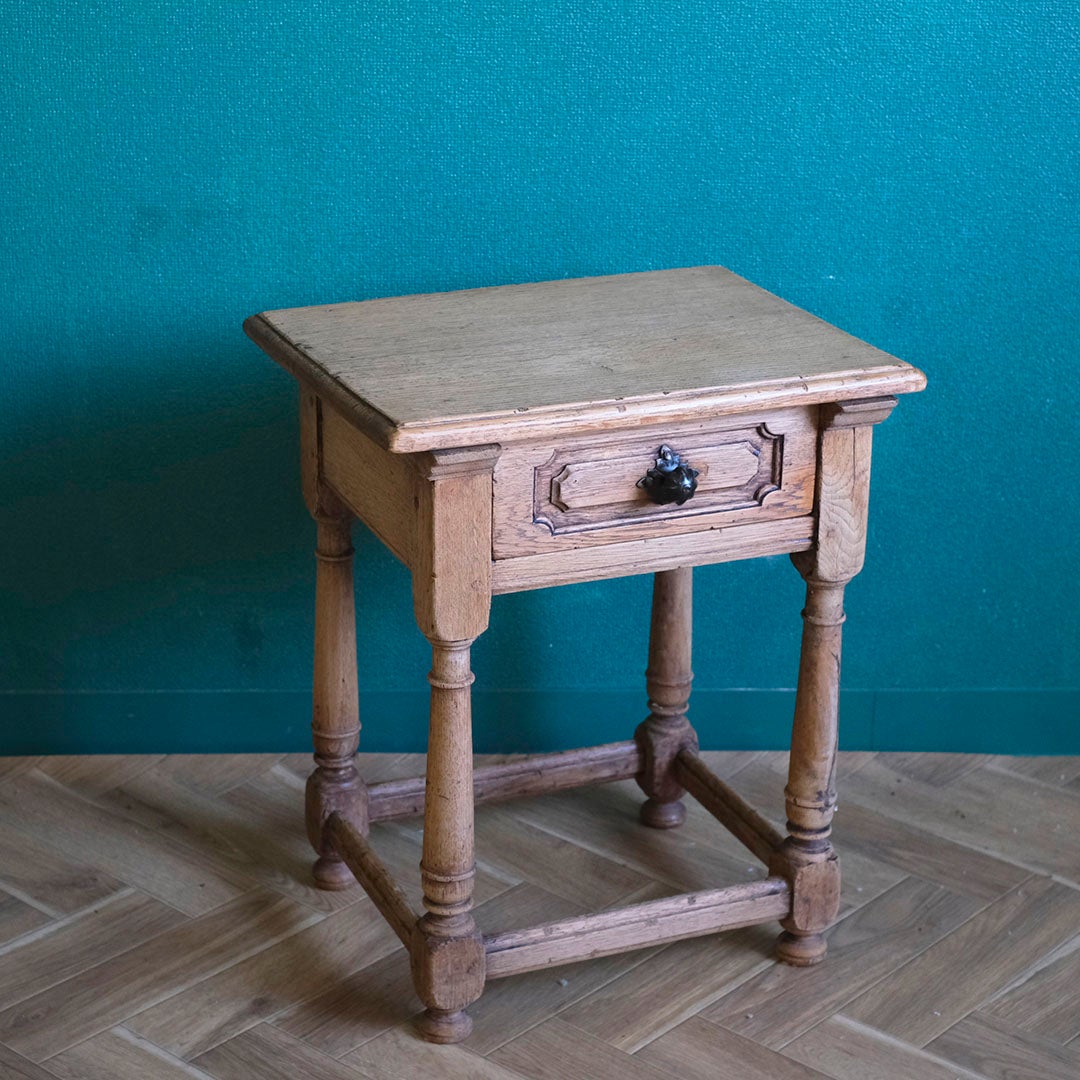アンティーク ドロワー付きサイドテーブル フランス 剥離された ナイトテーブル/アンティーク家具3