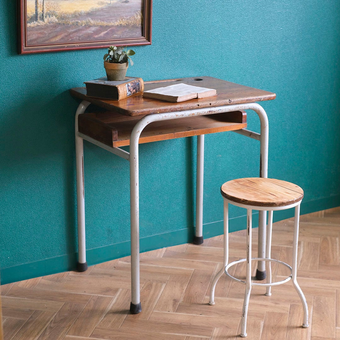 ヴィンテージスクールデスク イギリス1