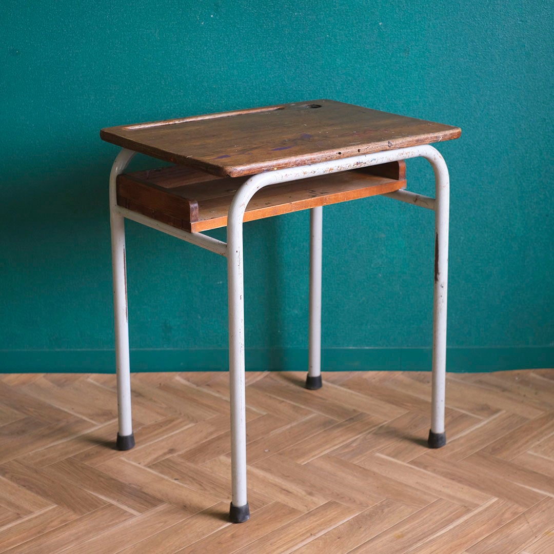 ヴィンテージスクールデスク イギリス3