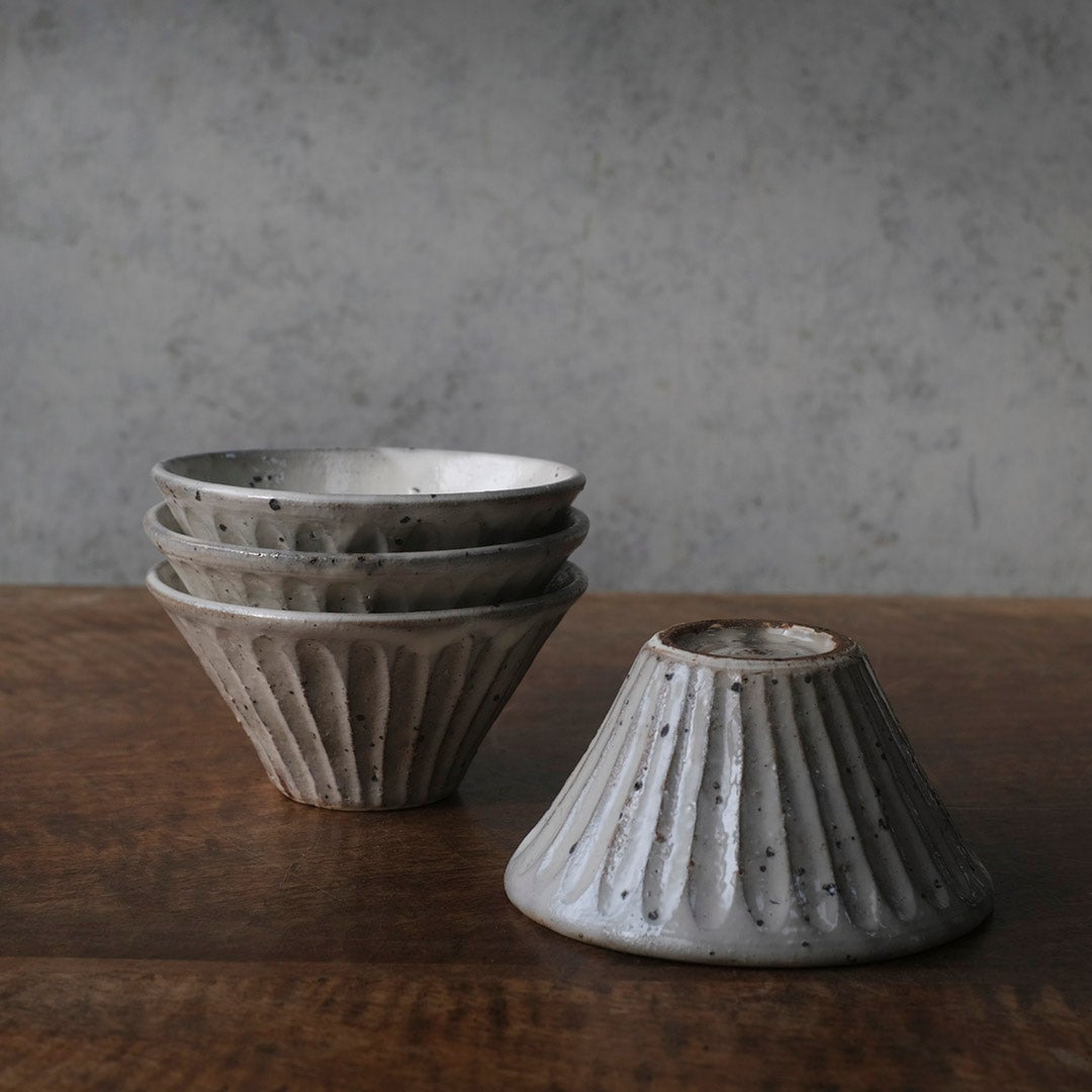 MALTOオリジナル 飯茶碗 しのぎ 粉引き 高円寺 本島幸雄・作3