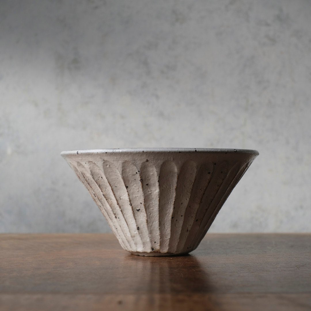 MALTOオリジナル 蕎麦どんぶり しのぎ 粉引き 高円寺 本島幸雄・作1