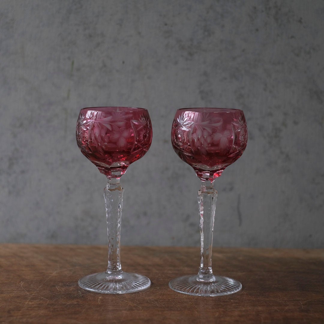 ヴィンテージ クリスタルワイングラス Nachtmann ナハトマン 葡萄と星のカット模様　ルビーレッド　ドイツ