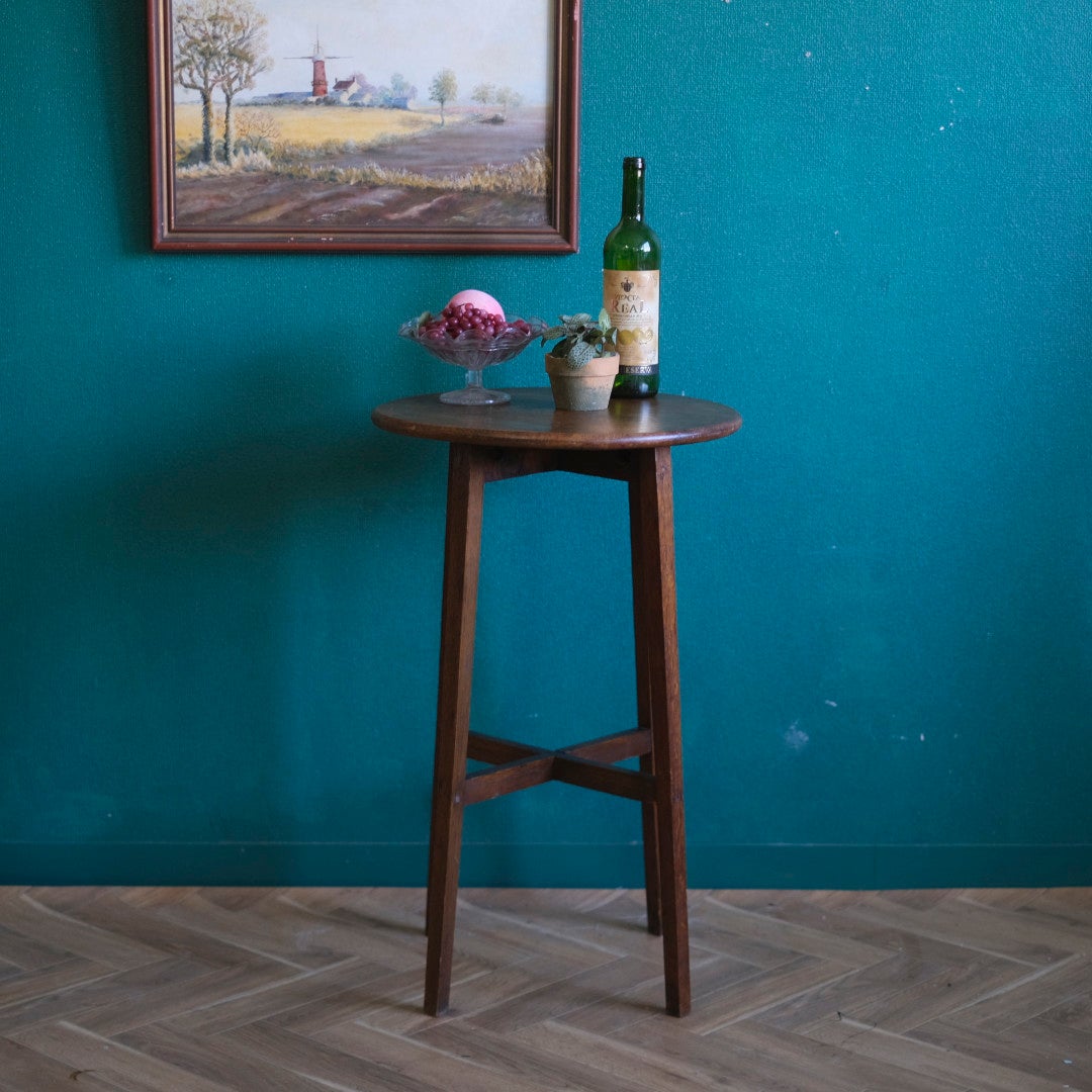 アンティーク ラウンドサイドテーブル イギリス 花台 オケージョナブルテーブル/アンティーク家具