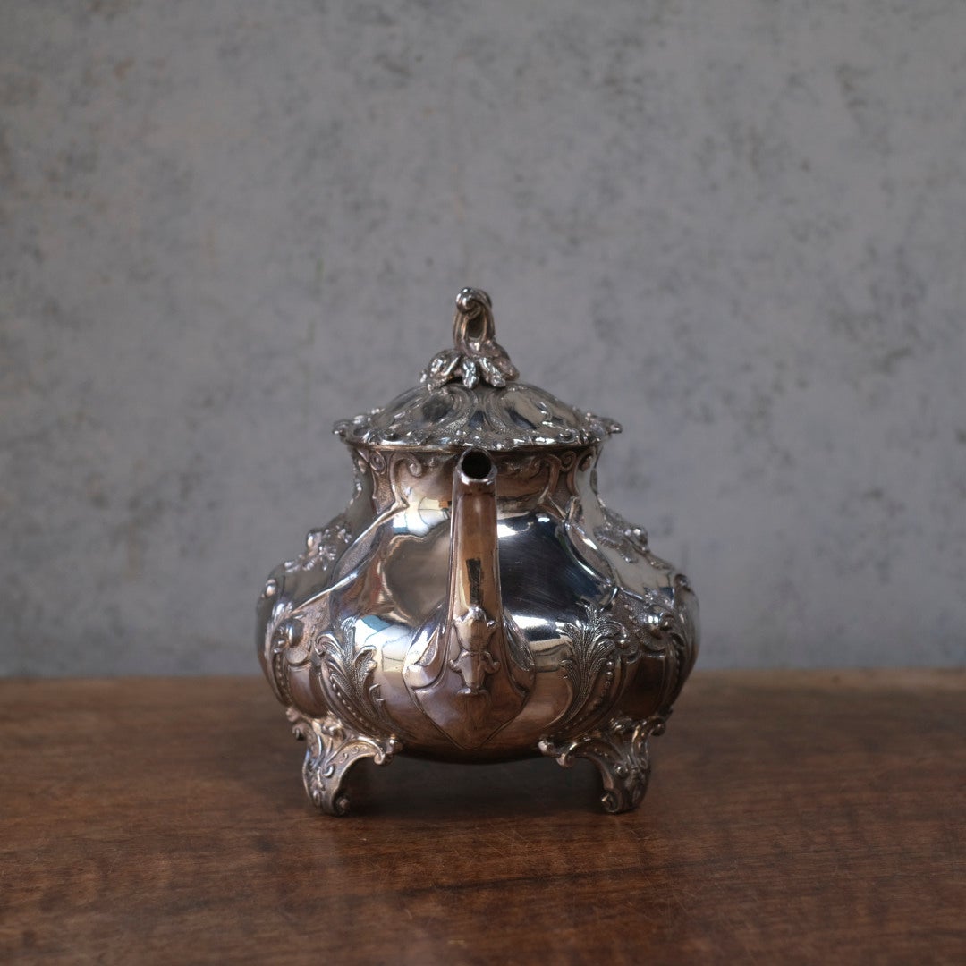 アンティーク ティーポット&ミルクジャグ シルバープレート 銀メッキ ヴィクトリアンロココ 自然主義的なアカンサスモチーフ装飾2