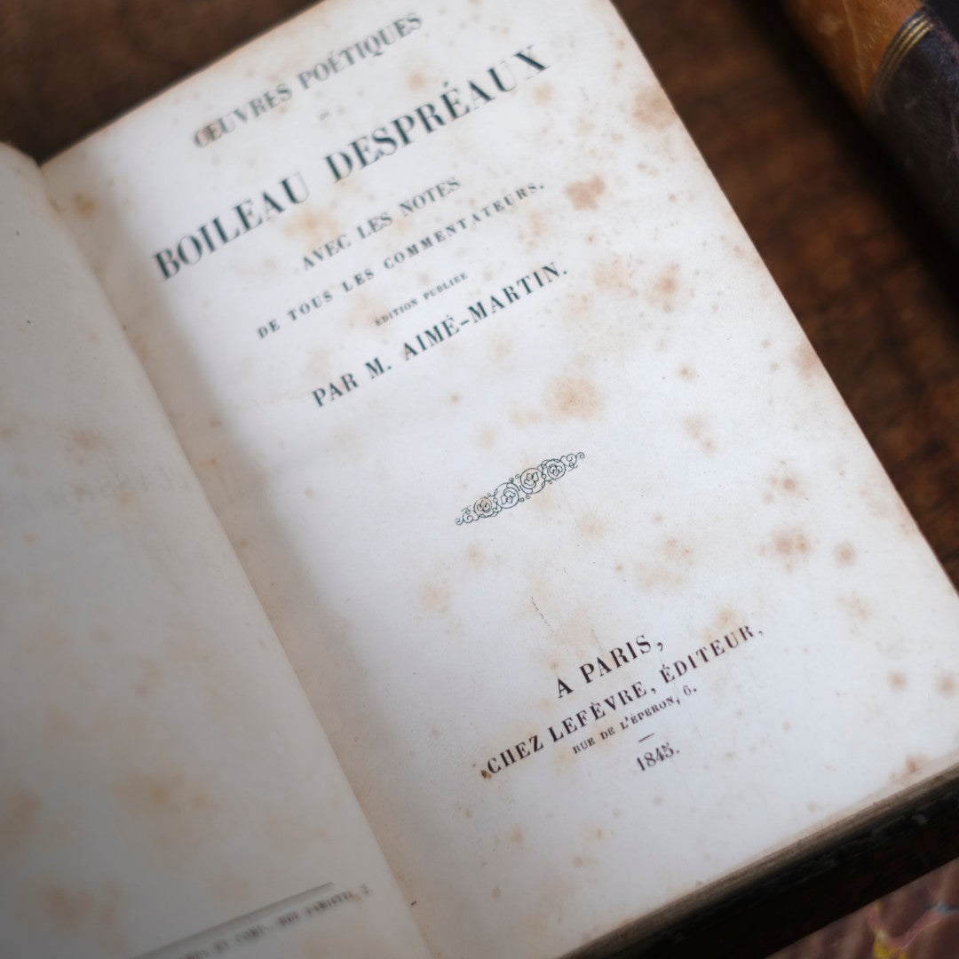 アンティークレザーブック 古書 本 19世紀 フランス5