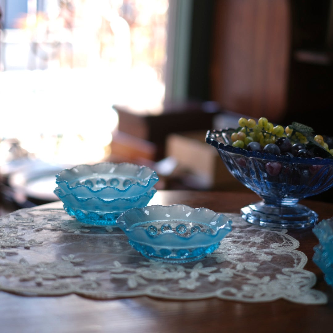 ヴィンテージデザートカップ 青いガラス イギリス