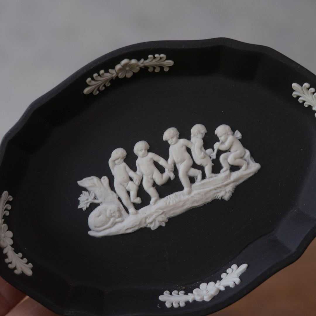 ヴィンテージウェッジウッド WEDGWOOD ジャスパー小さなトレイ 貴重な黒 イギリス3