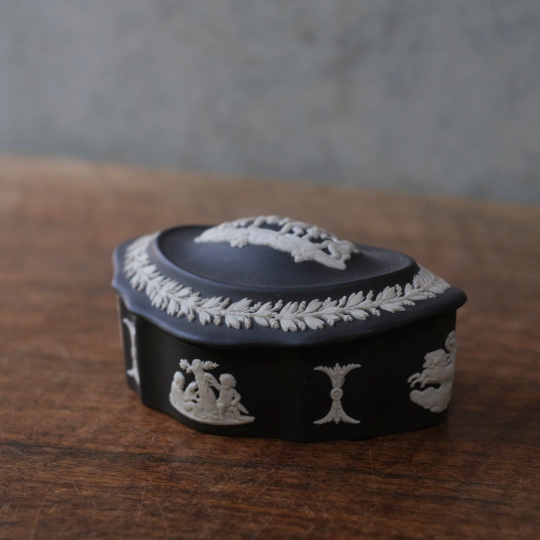 ヴィンテージウェッジウッド WEDGWOOD ジャスパートリンケットボックス 貴重な黒 イギリス2