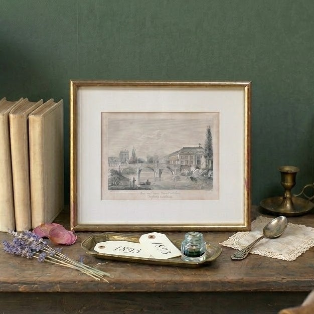 ペイント素材　トールペイント　オイルペイント　アンティーク　額 Try antique painting] Paint gold on gold to create a frame that