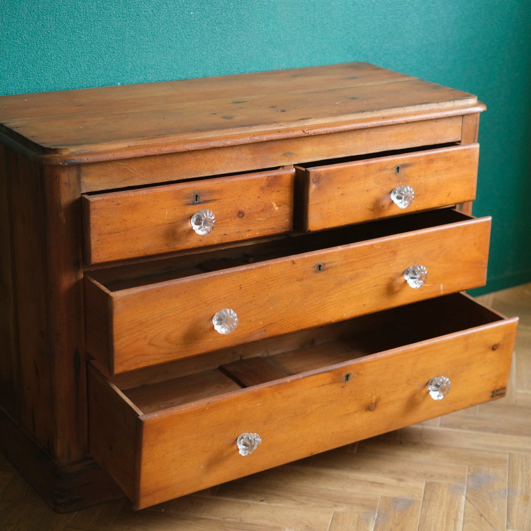 アンティークパインキャビネット ドロワー イギリス アンティーク家具5