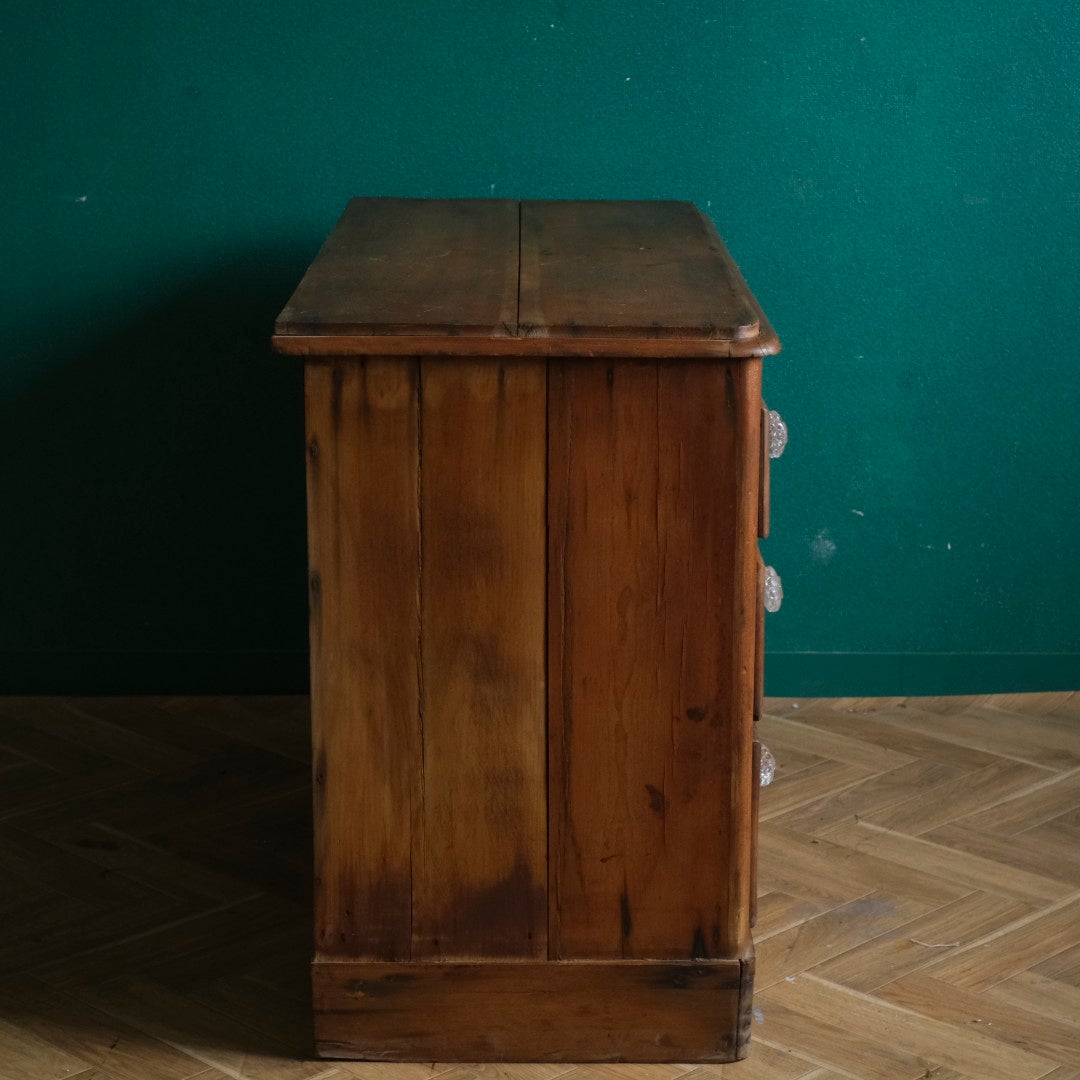 アンティークパインキャビネット ドロワー イギリス アンティーク家具6