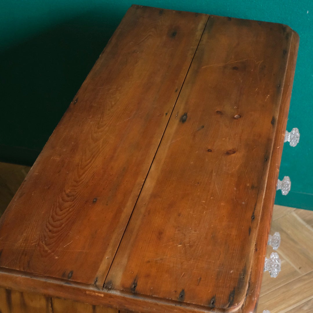 アンティークパインキャビネット ドロワー イギリス アンティーク家具7