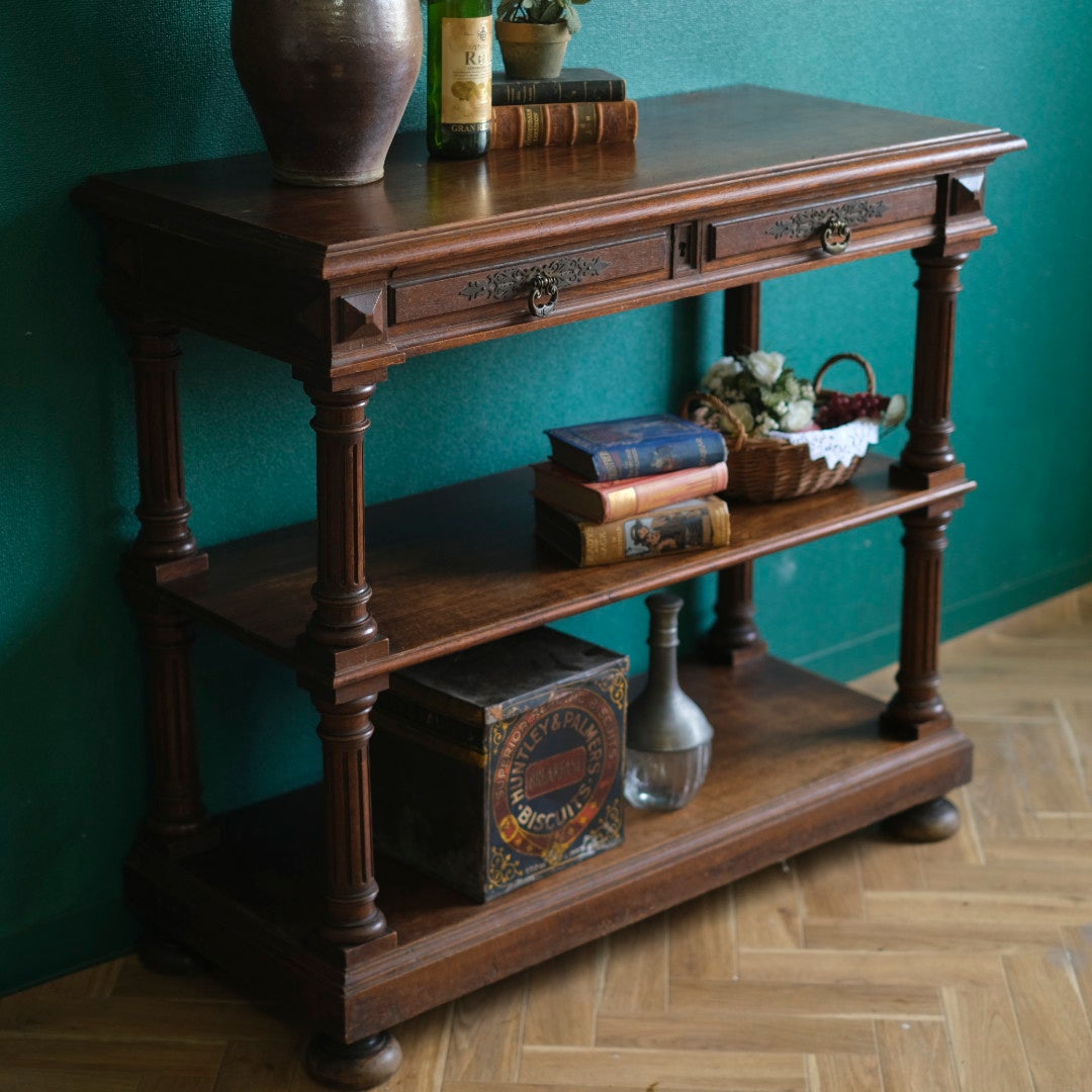 アンティーク 挽き物細工の3段オープンコンソール オーク材 イギリス3