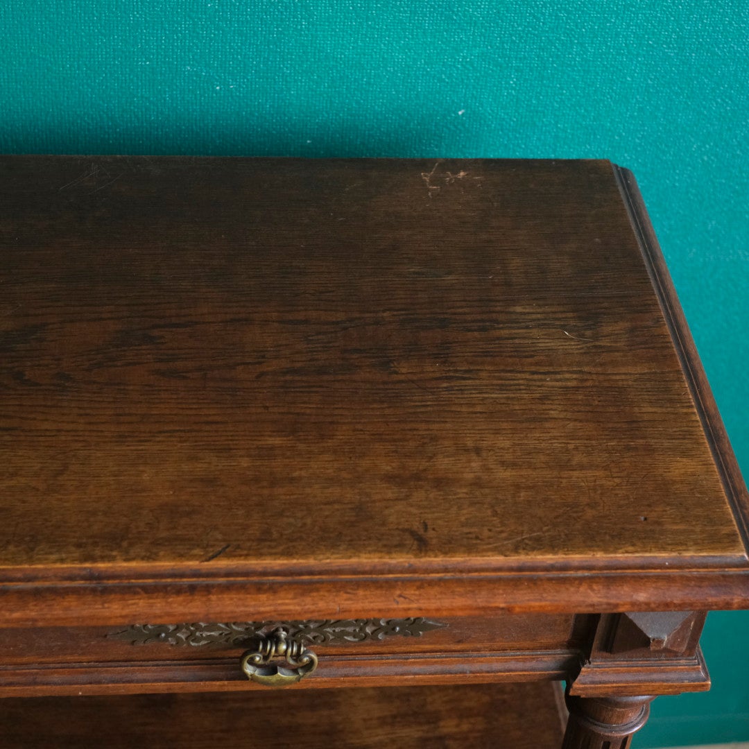 アンティーク 挽き物細工の3段オープンコンソール オーク材 イギリス10